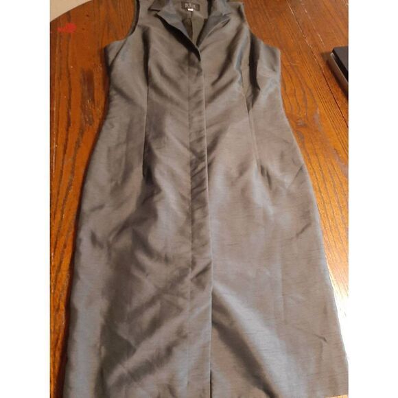 Size 10 Benelle NY Grey Sleeveless Front Button V-Neck Midi Dress - Picture 3 of 4